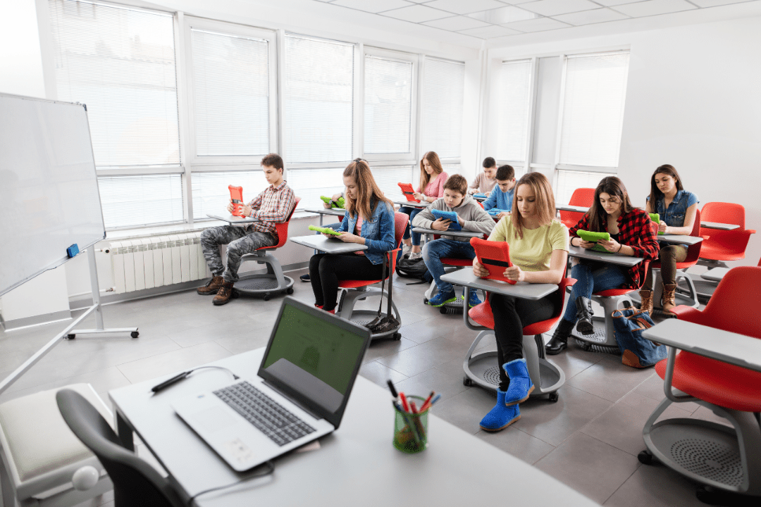 How Students Can Use AI to Learn Digital Marketing Faster? How Students Can Use AI to Learn Digital Marketing Faster?