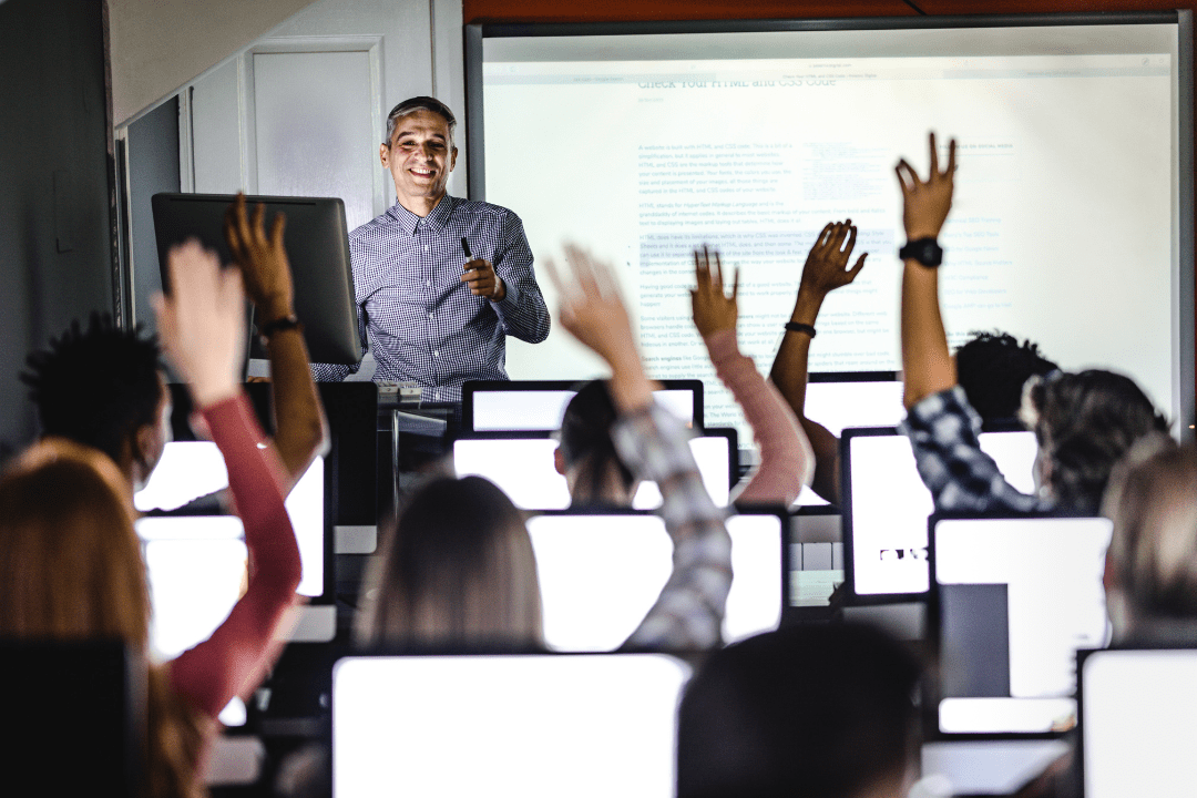 How to Choose the Right Career Path After Class 12? How to Choose the Right Career Path After Class 12?